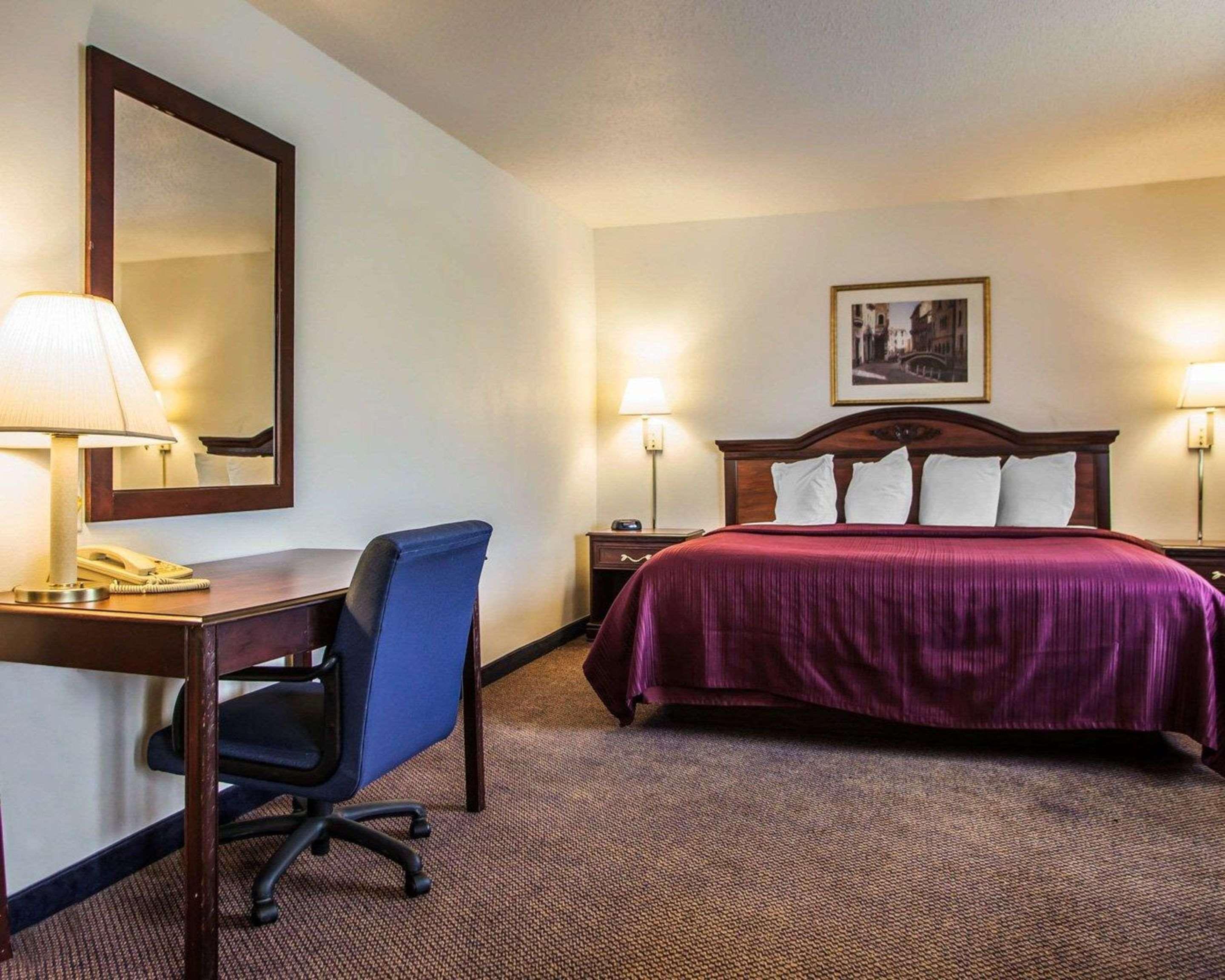 Quality Inn & Suites Eldridge Davenport North Exterior foto