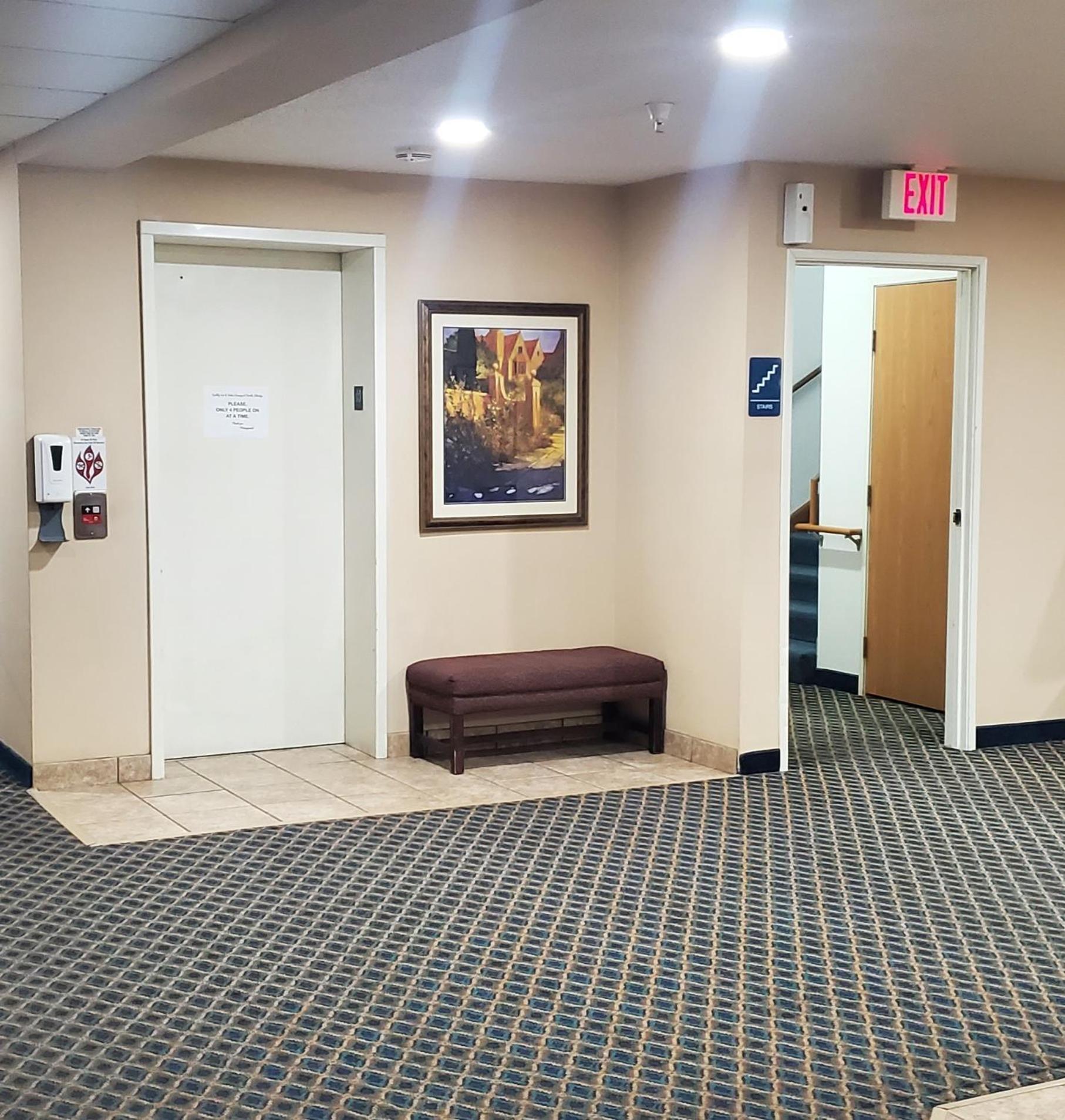 Quality Inn & Suites Eldridge Davenport North Exterior foto